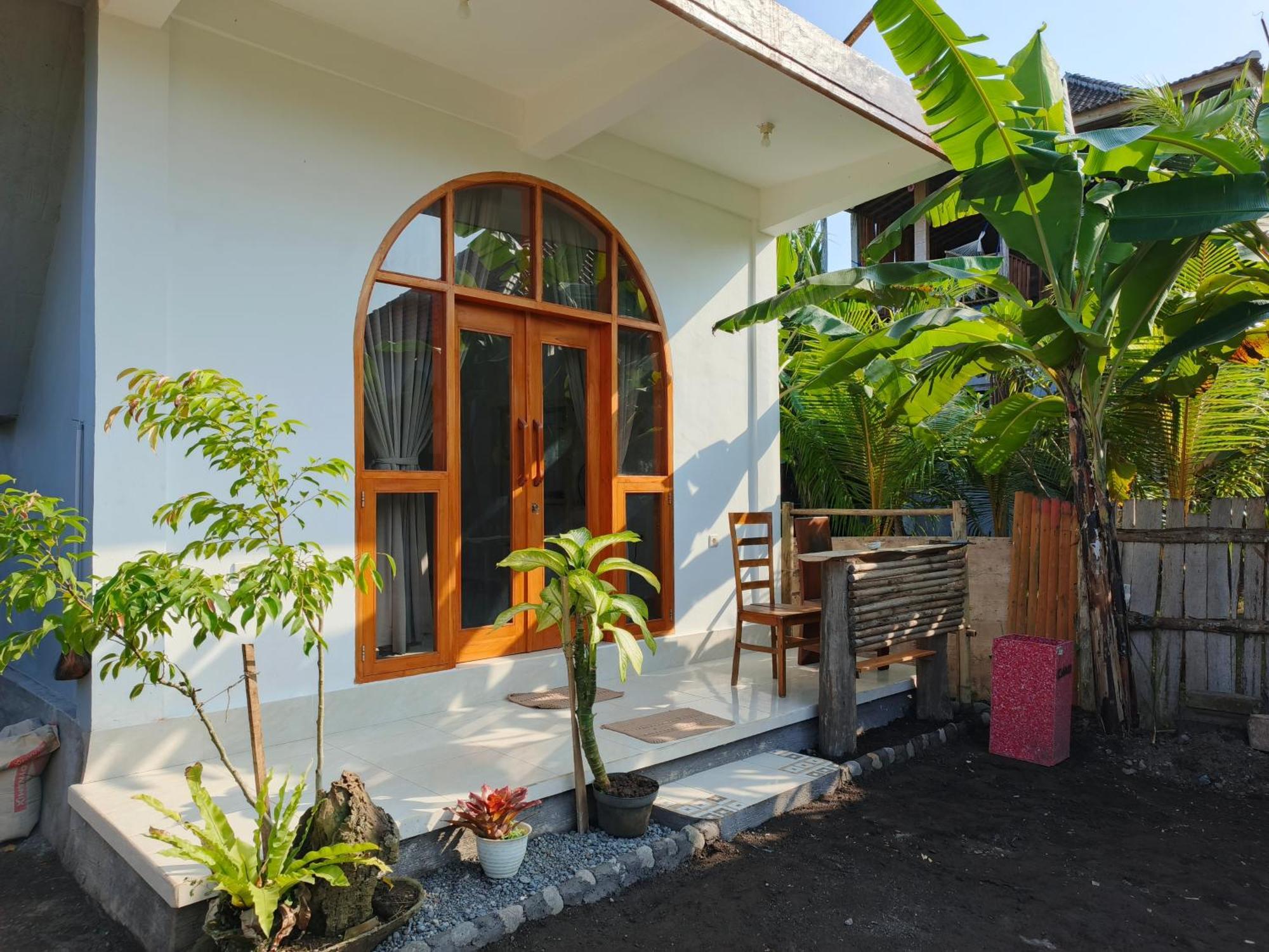 Friend House Stay & Surf Airsatang Esterno foto