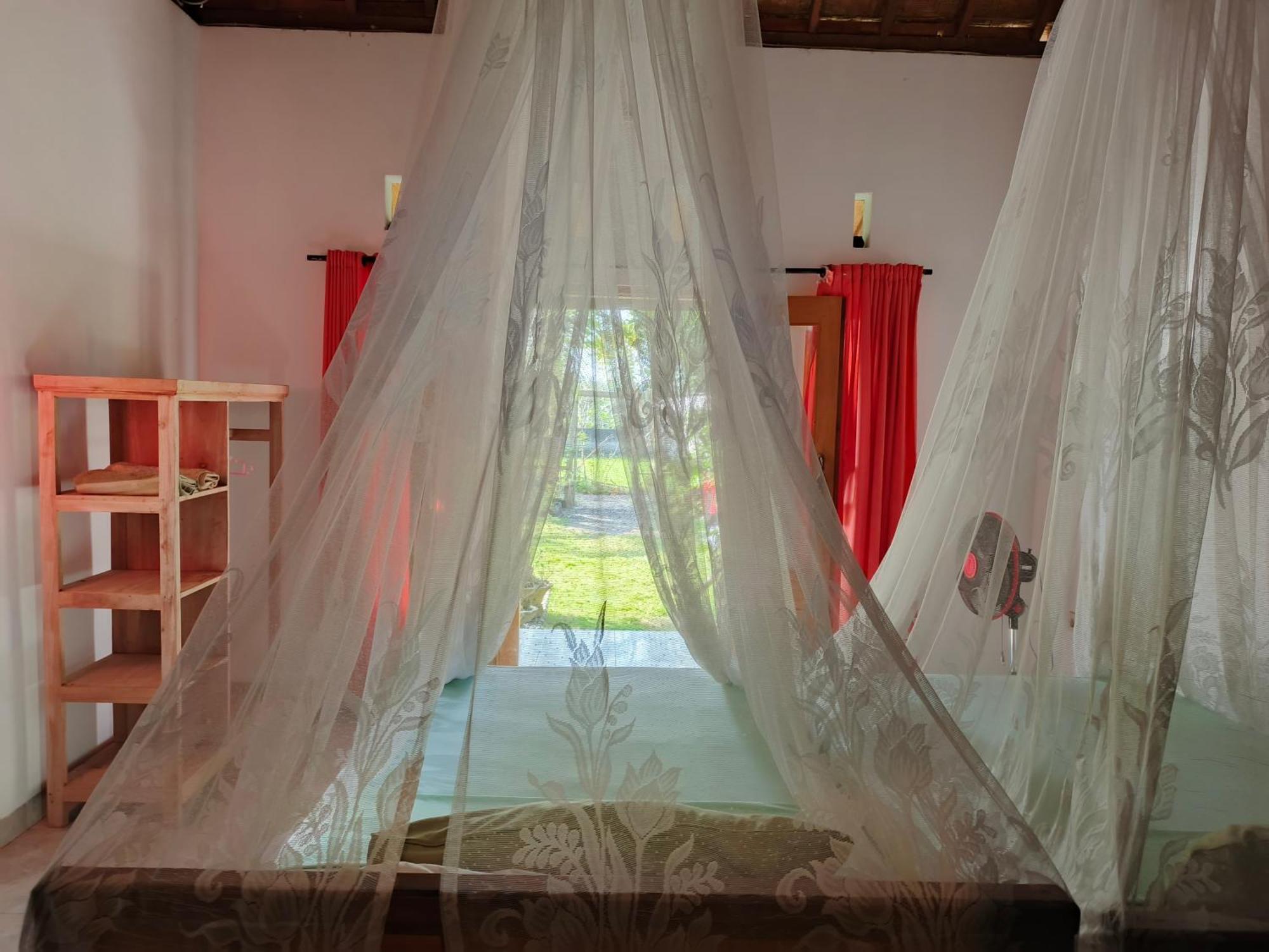 Friend House Stay & Surf Airsatang Esterno foto