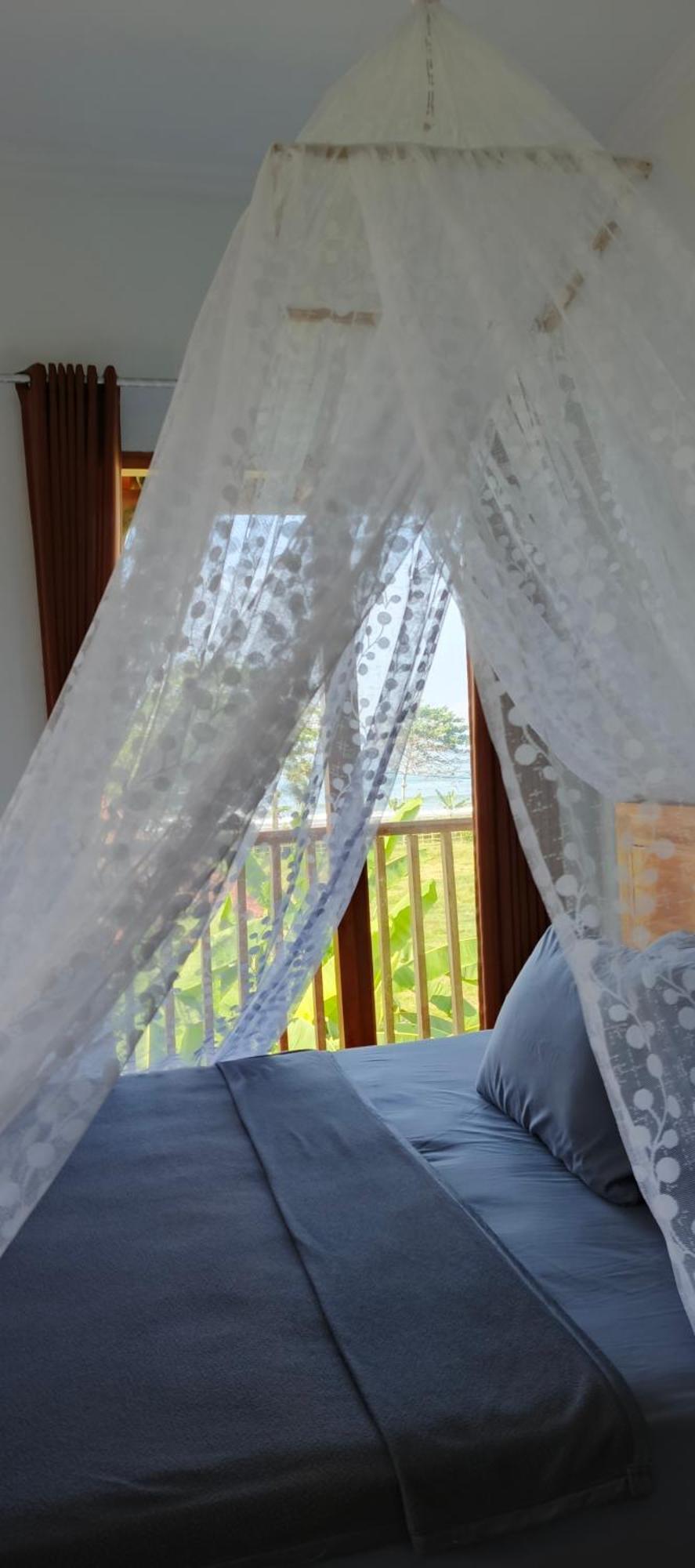 Friend House Stay & Surf Airsatang Esterno foto
