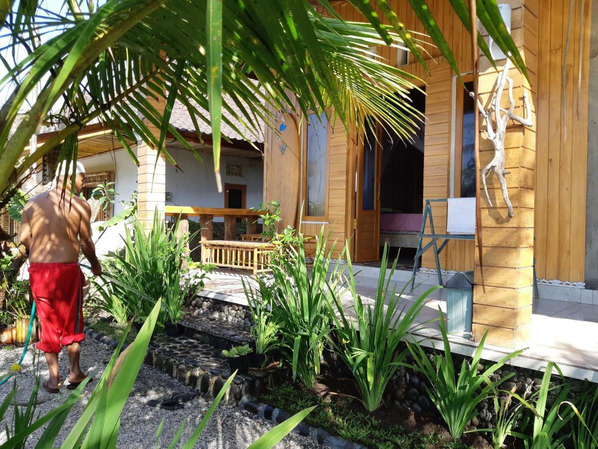 Friend House Stay & Surf Airsatang Esterno foto